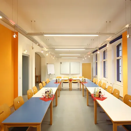 Hostel Djh