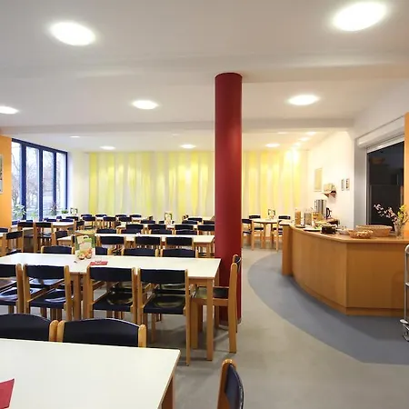 Djh Hostel