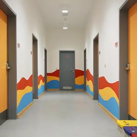 Hostel Djh *